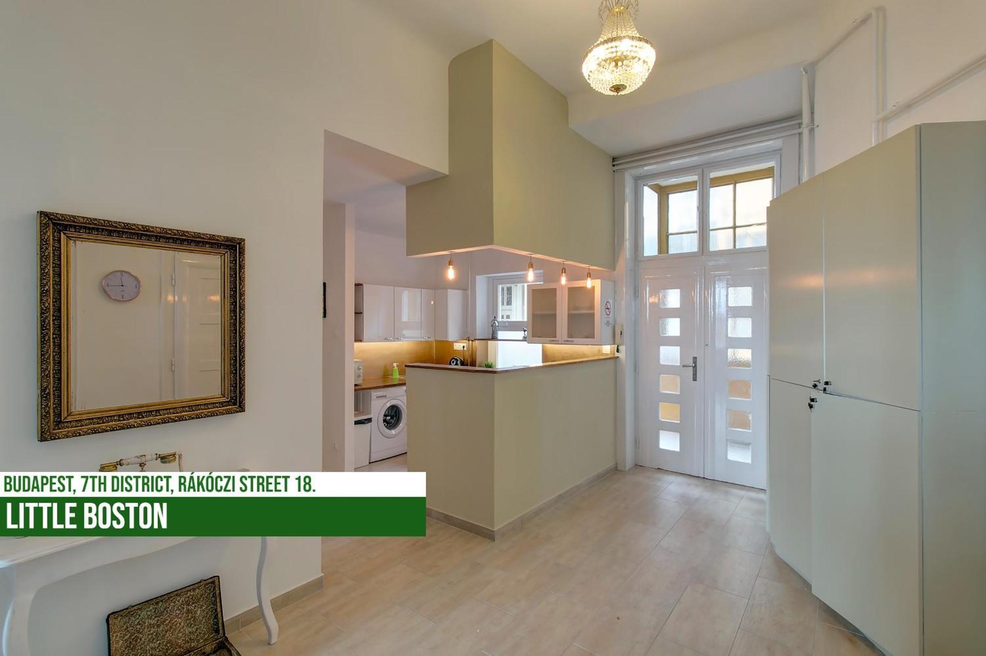 Little Americas Soho Apartments Budapest Exterior photo